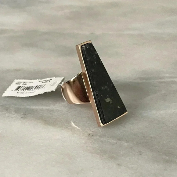 Kendra Scott Collins Cocktail Ring - Picture 1 of 6